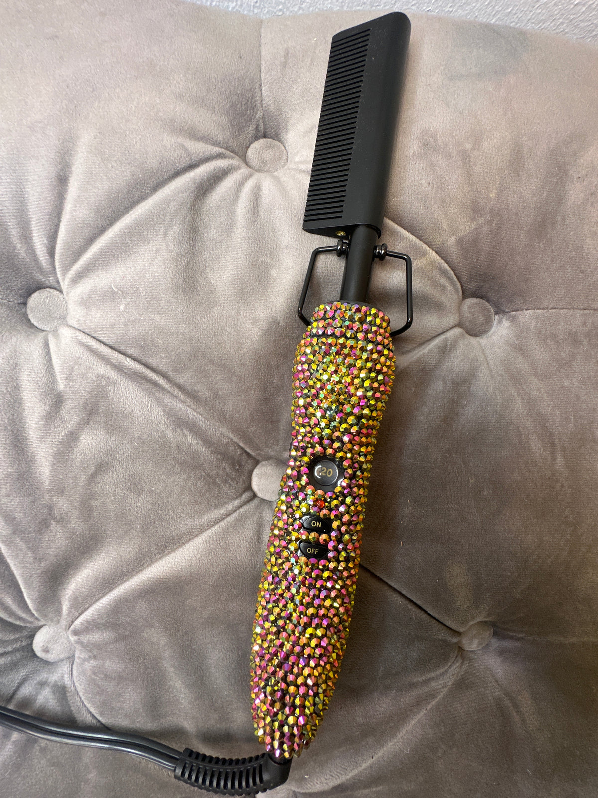 PressurebyCoco’ Bling hot comb
